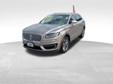 Used 2020 Lincoln Nautilus Premier w/ Equipment Group 101A image 3