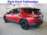 Used 2021 Chevrolet Traverse LT image 2