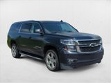 Used 2016 Chevrolet Suburban LT image 3