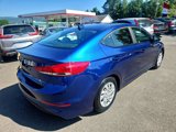 Used 2017 Hyundai Elantra SE w/ Cargo Package image 3