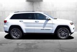 Used 2017 Jeep Grand Cherokee Limited image 5