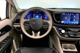 Used 2021 Chrysler Pacifica Limited w/ Premium & Safety Sphere Group image 4