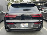 Used 2025 Genesis GV70 2.5T image 3