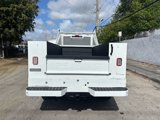 Used 2022 Ford F250 XL w/ Power Equipment Group image 4
