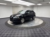 Used 2018 Audi Q3 2.0T Premium image 3