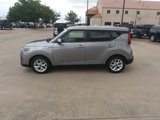 Used 2022 Kia Soul LX w/ Technology Package image 3