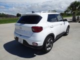 Used 2022 Hyundai Venue SEL w/ Cargo Package image 2