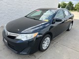 Used 2012 Toyota Camry LE image 3