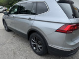 Used 2022 Volkswagen Tiguan SE image 5