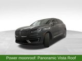 Used 2020 Lincoln Nautilus Reserve w/ Equipment Group 201A image 4