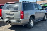 Used 2009 Chevrolet Suburban LT image 2