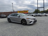 Used 2020 Toyota Camry SE image 3