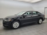 Used 2019 Volkswagen Jetta SE image 2