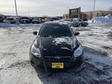 Used 2014 Ford Focus SE w/ SE Winter Package image 3
