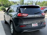 Used 2015 Jeep Cherokee Limited image 3