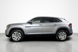 Used 2020 Volkswagen Atlas Cross Sport SE w/ Towing Package image 2