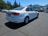Used 2015 Volkswagen Jetta S image 3