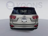 Used 2019 Kia Sorento LX w/ LX Convenience Package image 5