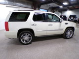 Used 2008 Cadillac Escalade AWD image 4