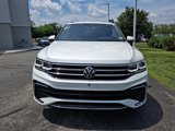 Used 2023 Volkswagen Tiguan SEL R-Line image 2