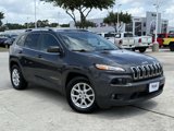 Used 2016 Jeep Cherokee Latitude w/ Comfort/Convenience Group image 2