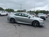 Used 2019 Toyota Camry SE image 4