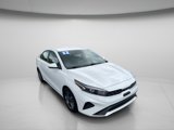 Used 2022 Kia Forte LXS image 3