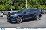 Used 2020 Toyota Highlander XLE image 2