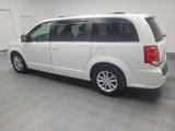 Used 2018 Dodge Grand Caravan SXT image 3