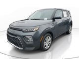 Used 2022 Kia Soul LX image 3