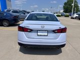 Used 2023 Nissan Altima 2.5 SR image 3