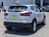 Certified 2022 Nissan Rogue Sport SV image 5