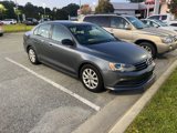 Used 2015 Volkswagen Jetta SE image 2