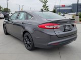 Used 2018 Ford Fusion SE w/ Equipment Group 201A image 3