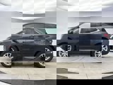 Used 2023 Chevrolet Equinox LT image 2
