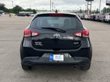 Used 2020 Toyota Yaris XLE image 4