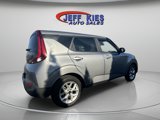 Used 2022 Kia Soul LX w/ Technology Package image 3