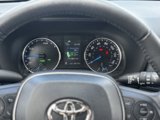 Used 2022 Toyota RAV4 SE image 5