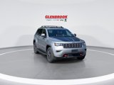 Used 2017 Jeep Grand Cherokee Trailhawk image 2