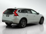 Used 2015 Volvo V60 T5 Cross Country image 5