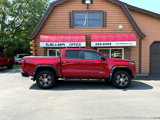 Used 2024 GMC Canyon AT4 w/ Technology Package image 4