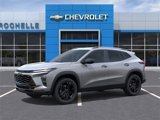 New 2025 Chevrolet Trax ACTIV image 2