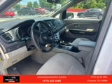 Used 2015 Kia Sedona LX w/ LX Convenience Package image 2
