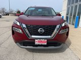 Used 2023 Nissan Rogue SV w/ SV Premium B Package image 3