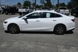 Used 2018 Chevrolet Malibu LT image 2