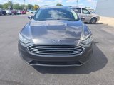 Used 2019 Ford Fusion SE image 3