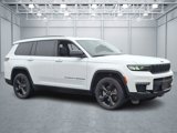 Used 2022 Jeep Grand Cherokee L Limited w/ Black Appearance Package image 3