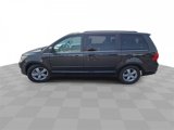 Used 2011 Volkswagen Routan SE image 5