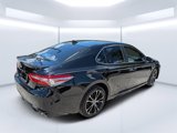 Used 2019 Toyota Camry SE image 3