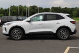 New 2025 Ford Escape SE image 5